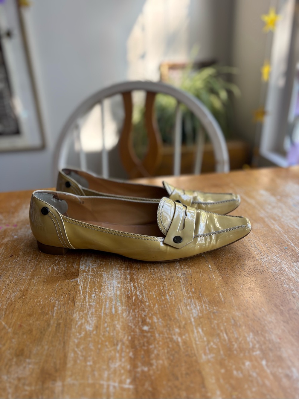 Tod's Yellow Patent Leather Pointed Toe Loafers women’s size 10. - Picture 2 of 11